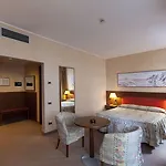 Palace Moderno 4*