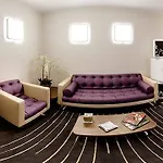 Palace Moderno 4*
