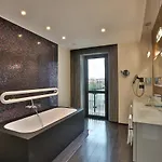 מלון Palace Moderno