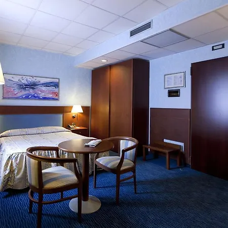 호텔 Palace Moderno 포르데노네