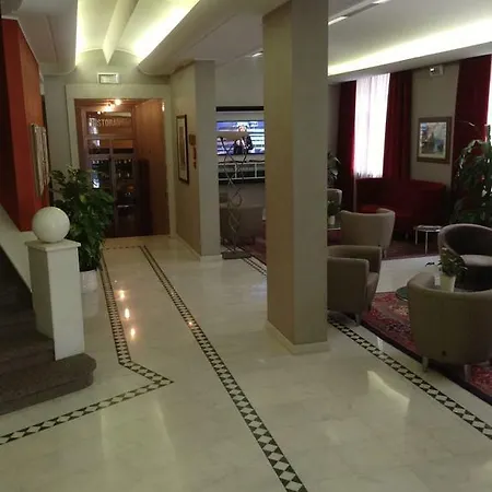 Palace Moderno 4* Pordenone