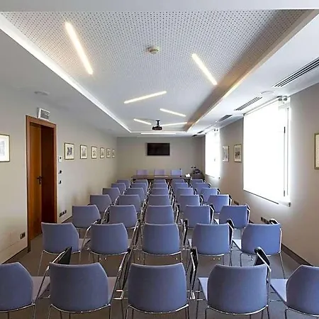 Hotel Palace Moderno 4*