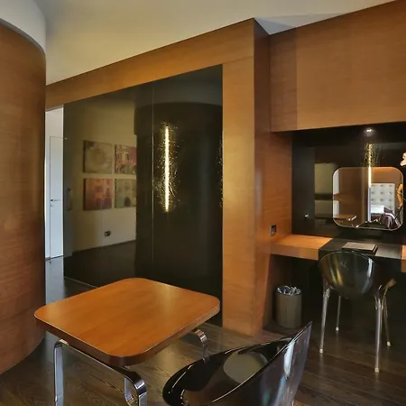 מלון Palace Moderno