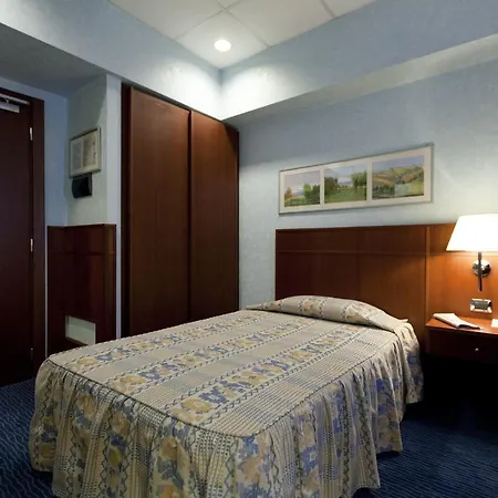 Palace Moderno 4*