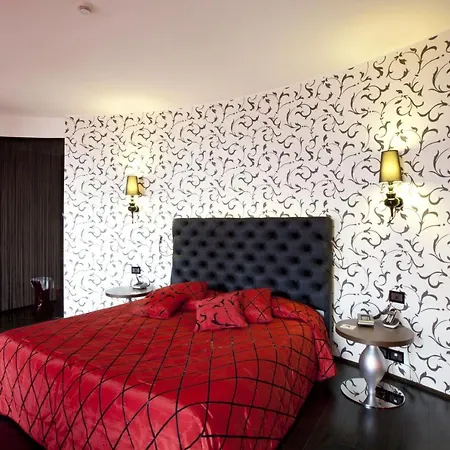 Palace Moderno 호텔 포르데노네